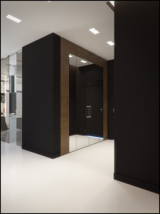 Interior design and visualization of a 70m2 flat - hallway